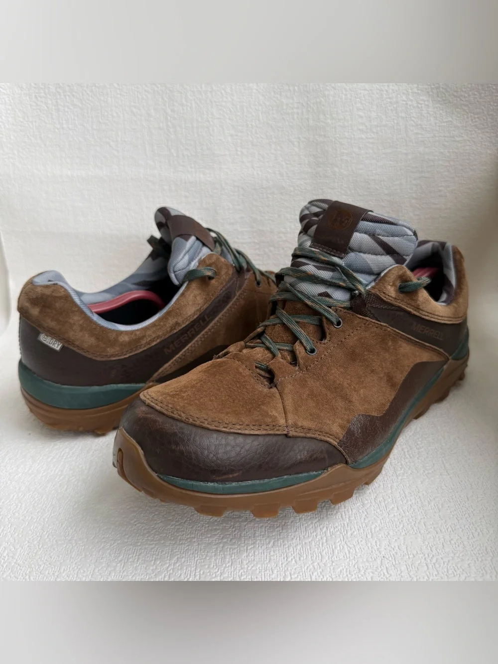 Merrell Men’s 12 Chocolate Brown Suede Waterproof Hiking Shoes J32173